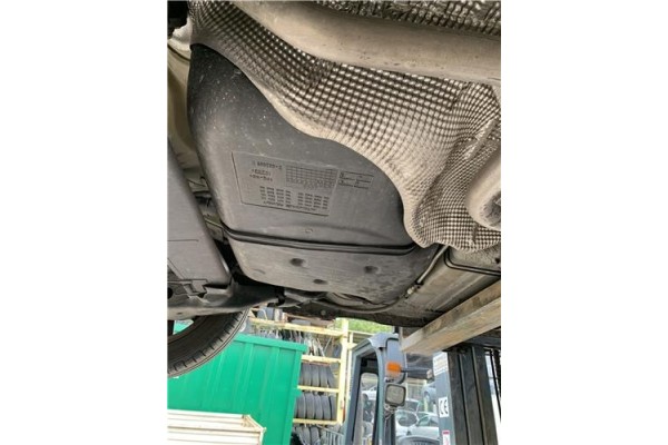 Recambio de deposito combustible para peugeot 207 1.6 hdi referencia OEM IAM 9649504880 9680130680 