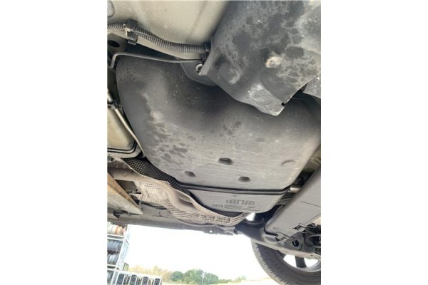 Recambio de deposito combustible para peugeot 207 1.6 hdi referencia OEM IAM 9649504880 9680130680 