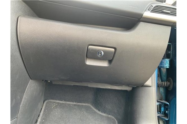 Recambio de guantera salpicadero para peugeot 207 1.6 hdi referencia OEM IAM 8218RQ 8218WJ 