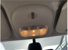 Recambio de luz delantero central techo para peugeot 207 1.6 hdi referencia OEM IAM 6362Q2 8146R1 