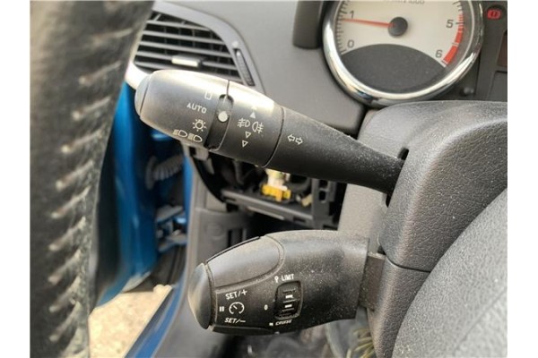 Recambio de mando intermitencia para peugeot 207 1.6 hdi referencia OEM IAM 624252 6242Z6 