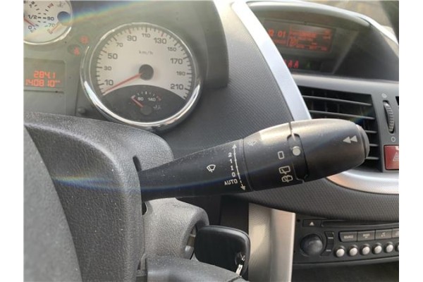 Recambio de mando intermitencia para peugeot 207 1.6 hdi referencia OEM IAM 624252 6242Z6 