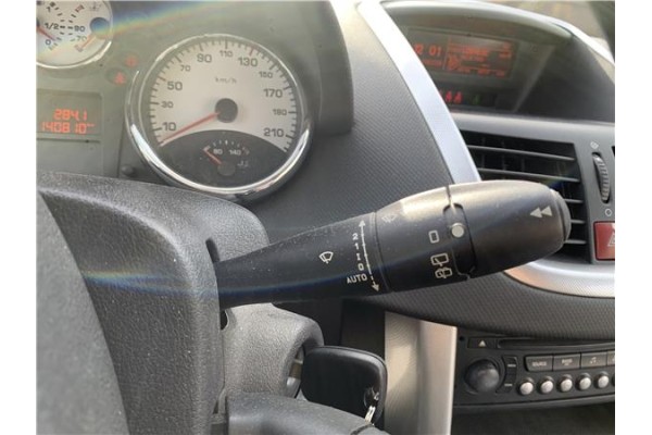 Recambio de mando intermitencia para peugeot 207 1.6 hdi referencia OEM IAM 624252 6242Z6 