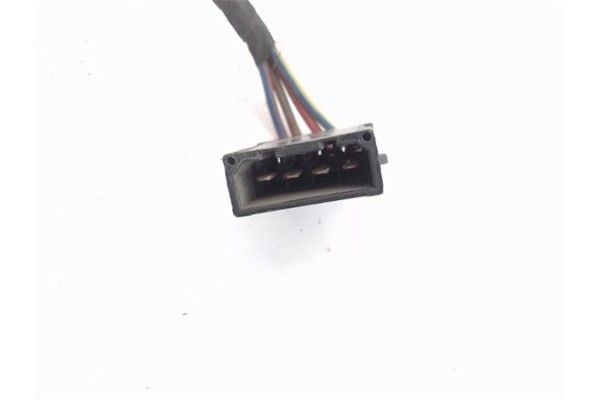 Recambio de manilla int. puerta delantero izquierda para audi a4 avant (b5) 1.9 tdi quattro referencia OEM IAM 8D0837019  