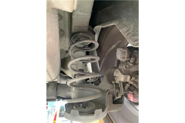 Recambio de muelle amortiguacion para peugeot 207 1.6 hdi referencia OEM IAM 5102P2  