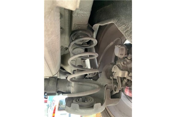 Recambio de muelle amortiguacion para peugeot 207 1.6 hdi referencia OEM IAM 5102P2  