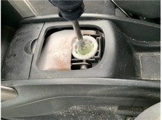 Recambio de palanca de cambio para peugeot 207 1.6 hdi referencia OEM IAM 2400CP 2400JN 