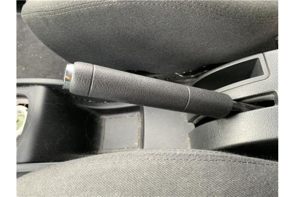 Recambio de palanca freno de mano para peugeot 207 1.6 hdi referencia OEM IAM 4701C4 98062966ZD 