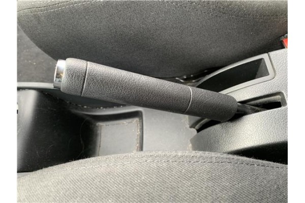 Recambio de palanca freno de mano para peugeot 207 1.6 hdi referencia OEM IAM 4701C4 98062966ZD 