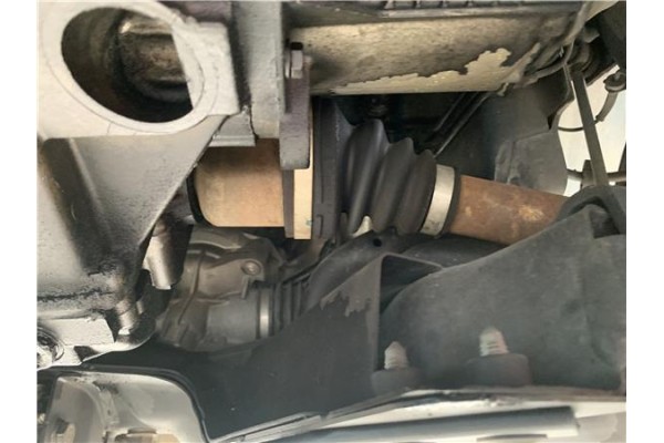 Recambio de palier delantero izquierdo para peugeot 207 1.6 hdi referencia OEM IAM 3272LE 3272LG 