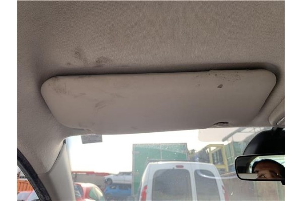 Recambio de parasol izquierdo para peugeot 207 1.6 hdi referencia OEM IAM 16064159BJ  