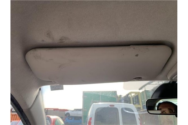 Recambio de parasol izquierdo para peugeot 207 1.6 hdi referencia OEM IAM 16064159BJ  