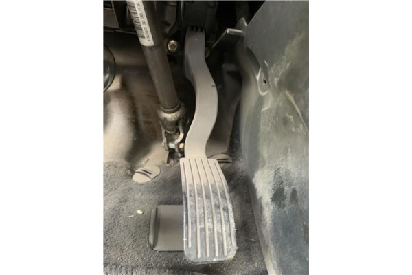 Recambio de pedal acelerador para peugeot 207 1.6 hdi referencia OEM IAM 1601Y4  