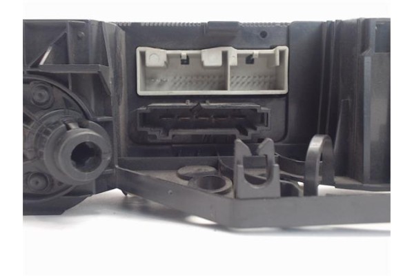 Recambio de mandos calefaccion / a.a. para volkswagen caddy (2k) 1.9 furg. referencia OEM IAM (1T1820045B) (5HB009321-01) 