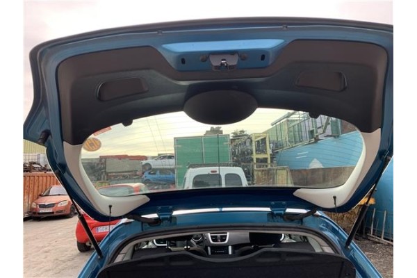 Recambio de porton trasero para peugeot 207 1.6 hdi referencia OEM IAM 8701W3 8701CS 