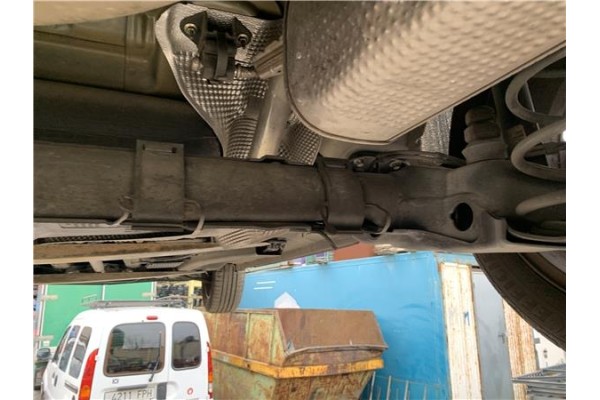 Recambio de puente trasero para peugeot 207 1.6 hdi referencia OEM IAM 5148V2  