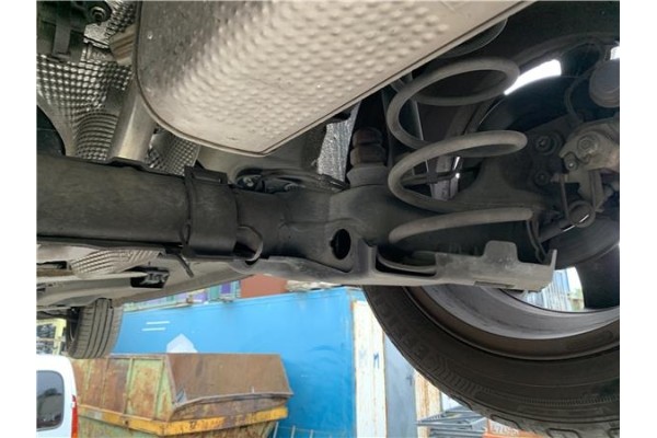 Recambio de puente trasero para peugeot 207 1.6 hdi referencia OEM IAM 5148V2  