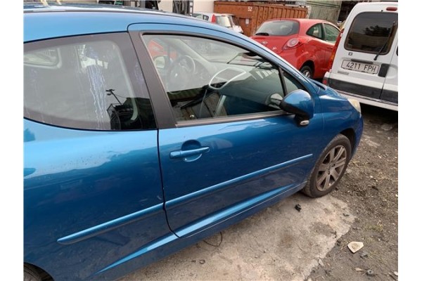 Recambio de puerta delantero derecha para peugeot 207 1.6 hdi referencia OEM IAM 9004AR  