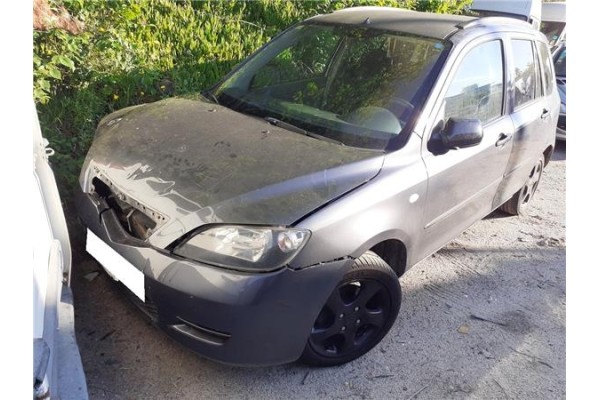 mazda 2 (b2w) del año 2003