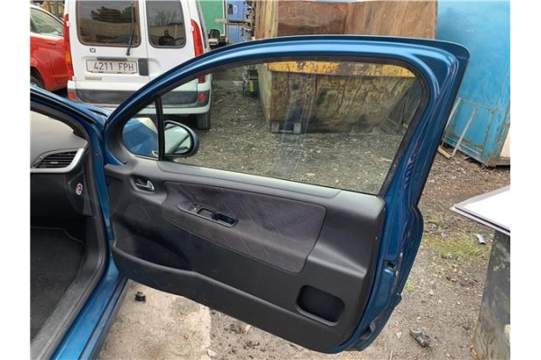 Recambio de puerta delantero derecha para peugeot 207 1.6 hdi referencia OEM IAM 9004AR  