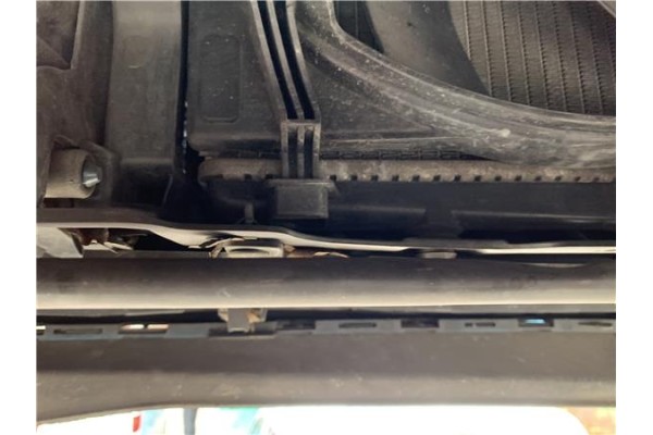 Recambio de radiador para peugeot 207 1.6 hdi referencia OEM IAM 1330P9  