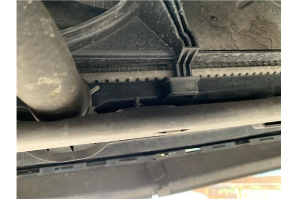 Recambio de radiador para peugeot 207 1.6 hdi referencia OEM IAM 1330P9  