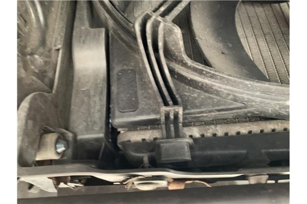 Recambio de radiador para peugeot 207 1.6 hdi referencia OEM IAM 1330P9  