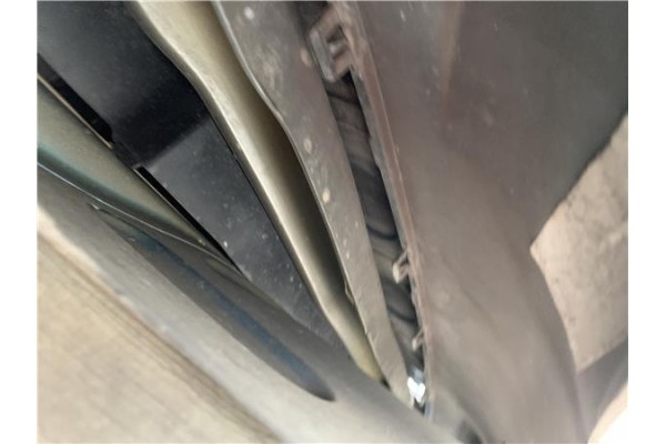 Recambio de refuerzo paragolpes trasero para peugeot 207 1.6 hdi referencia OEM IAM 742202  