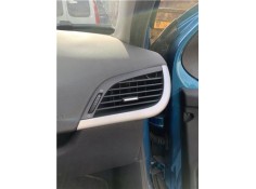 Recambio de rejilla entrada de aire para peugeot 207 1.6 hdi referencia OEM IAM 8265V4 8265LW 