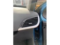 Recambio de rejilla entrada de aire para peugeot 207 1.6 hdi referencia OEM IAM 8265V4 8265LW 