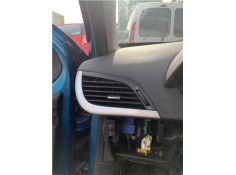 Recambio de rejilla entrada de aire para peugeot 207 1.6 hdi referencia OEM IAM 8265V5 8265LX 