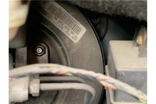 Recambio de servofreno para peugeot 207 1.6 hdi referencia OEM IAM 9657455580 68081 