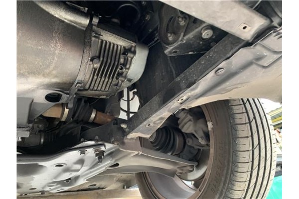 Recambio de subchasis para peugeot 207 1.6 hdi referencia OEM IAM 3502CS 9807026580 