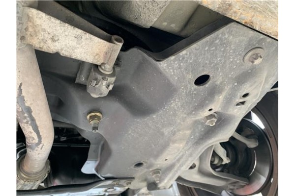 Recambio de subchasis para peugeot 207 1.6 hdi referencia OEM IAM 3502CS 9807026580 