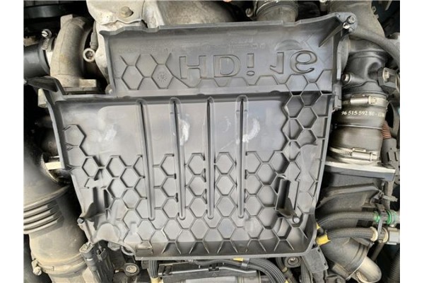 Recambio de tapa motor para peugeot 207 1.6 hdi referencia OEM IAM 9659999980 9659999880 