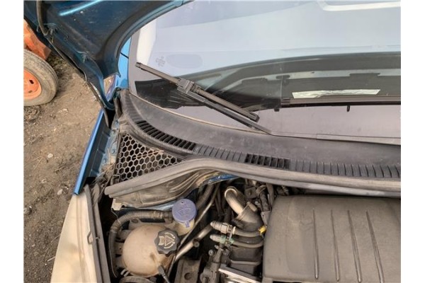 Recambio de torpedo para peugeot 207 1.6 hdi referencia OEM IAM 8251Y0  