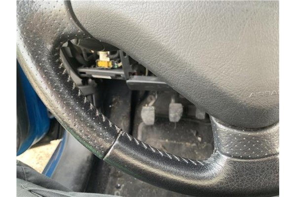 Recambio de volante para peugeot 207 1.6 hdi referencia OEM IAM 4109GX 4109LP 