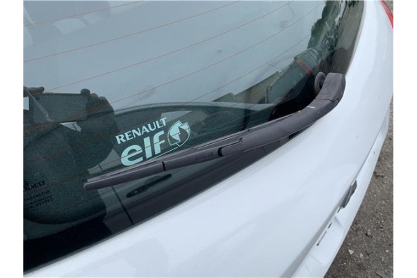 Recambio de brazo limpiaparabrisas trasero para renault clio iii 1.5 dci (c/br1g) referencia OEM IAM 7701059392  