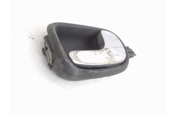 Recambio de manilla int. puerta trasero derecha para audi a4 avant (b5) 1.9 tdi quattro referencia OEM IAM 8D0839020  