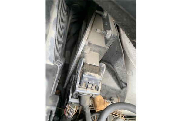 Recambio de centralita para renault clio iii 1.5 dci (c/br1g) referencia OEM IAM 8200504593  