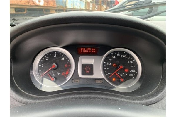 Recambio de cuadro completo para renault clio iii 1.5 dci (c/br1g) referencia OEM IAM 8200582707 8200761863 