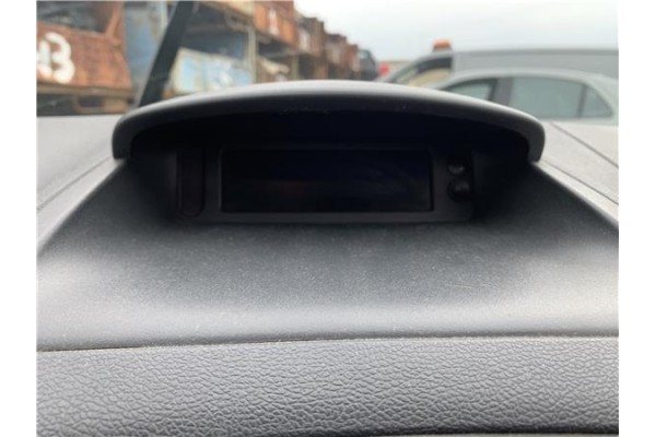 Recambio de display para renault clio iii 1.5 dci (c/br1g) referencia OEM IAM 8200755150  