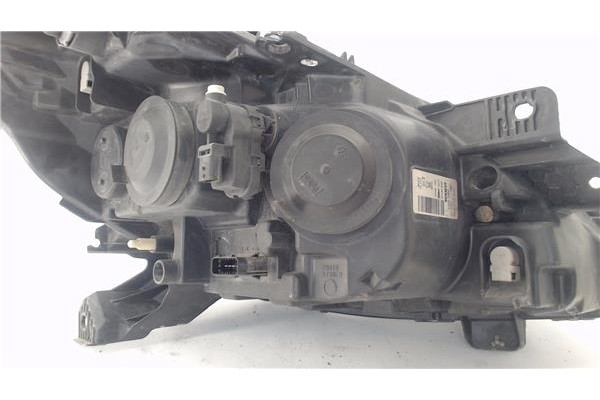 Recambio de faro delantero izquierdo para renault clio iii 1.5 dci (c/br1g) referencia OEM IAM 7701061079 7,70E+09 