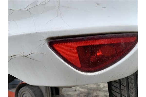 Recambio de piloto antiniebla trasero derecho para renault clio iii 1.5 dci (c/br1g) referencia OEM IAM 8200776054  