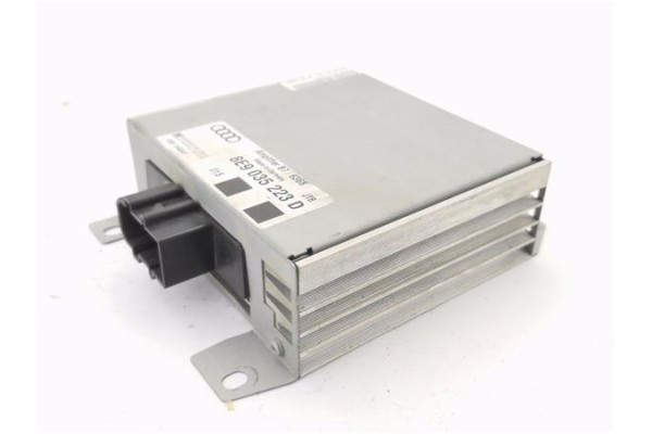 Recambio de amplificador sonido para seat exeo st (3r5) 2.0 reference referencia OEM IAM 8E9035223D  
