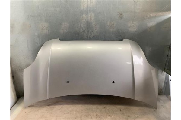 Recambio de capo para hyundai h-1 furgón 2.5 crdi referencia OEM IAM 664004A720  