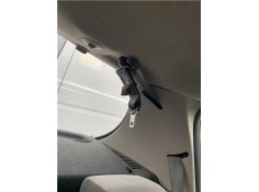 Recambio de anclaje cinturon trasero central para renault clio iii 1.5 dci (c/br1g) referencia OEM IAM 8200683944  