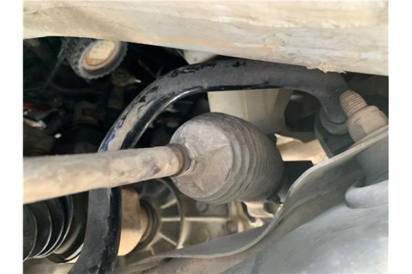 Recambio de barra estabilizadora delantero para renault clio iii 1.5 dci (c/br1g) referencia OEM IAM 8200699574  