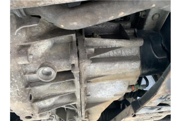 Recambio de caja cambios manual para renault clio iii 1.5 dci (c/br1g) referencia OEM IAM CX221 8200805160 