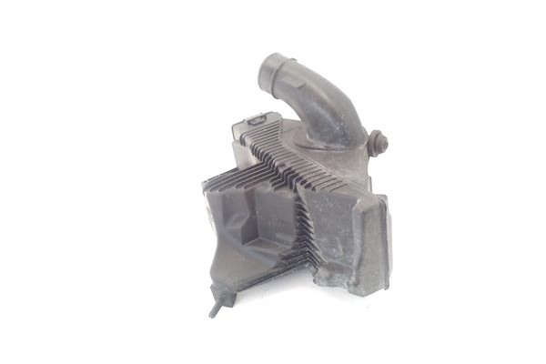 Recambio de carcasa filtro aire para renault clio iii 1.5 dci (c/br1g) referencia OEM IAM 8200398989  